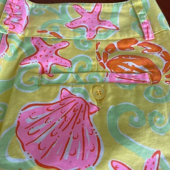 Lilly Pulitzer Seashell Starfish Cropped Pants - Picture 6 of 6